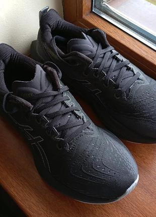 Кросівки asics novablast 4 1012b510 оригінал р.40.5 стан ідеальний чорні
