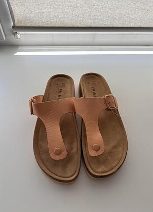 Шльопанці (шльопки) primark, 38 розмір