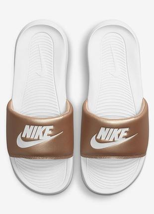 Оригінальні жіночі тапочки капці nike victori one slide cn9677-900 нові з сша шльопанці