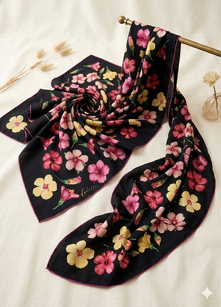 Шовкова шаль fabric frontline zurich