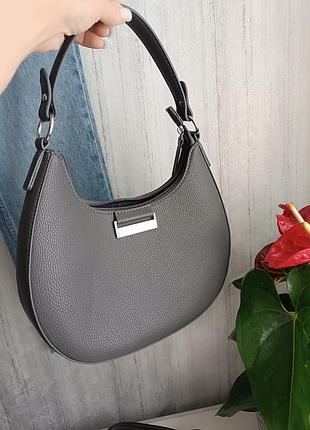 Нова серого цвета сумка от бренда gerry weber