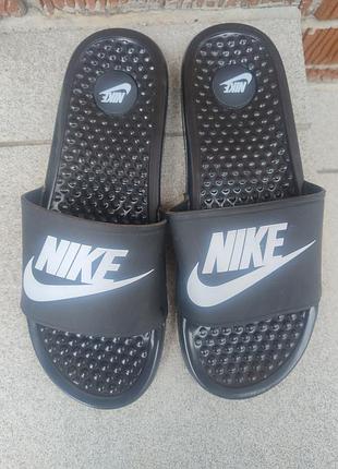 Шльопанці nike
