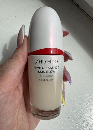 Тональний крем shiseido
