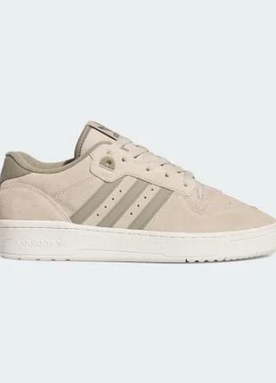 Кросівки adidas rivalry low 44 розмір