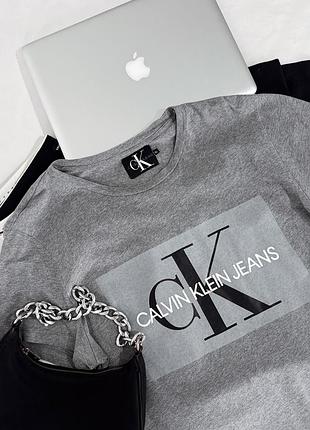 Футболка calvin klein