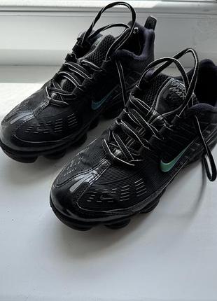 Кросівки жіночі nike vapormax 360