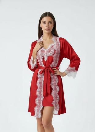 Красный комплект, короткий пеньюар с халатом украшен кружевом 46