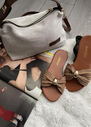 Жіночі шльопанці barefoot з декоративним бантом
