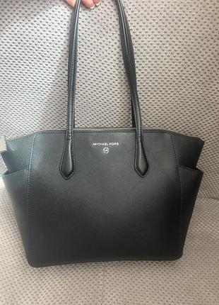 Продам сумку бренд michael kors