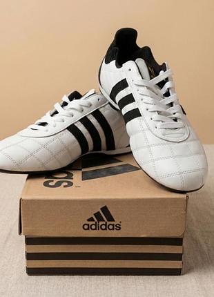 Фирменные новые кроссовки adidas good year tuscary,современные