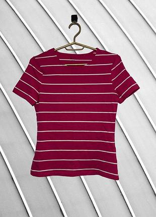 Жіноча рожева футболка в білу смужку tu s m оригінал slim fit стрейчева облягаюча ту стан ідеал 44 46 літня базова