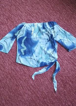 Шифоновая блуза с завязками сбоку