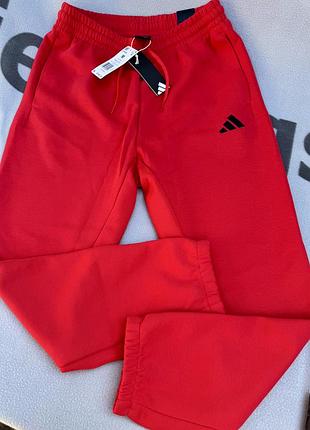 Спортивні штани adidas