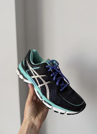 Спортивні кросівки asics gel-kayano