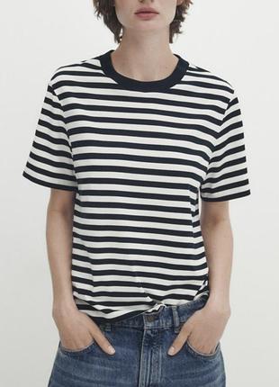 Смугасті футболки zara