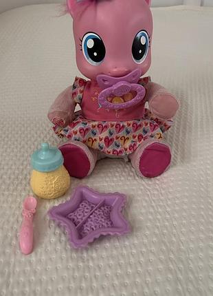 Інтерактивна поні малютка pinkie pie (вчимося ходити)