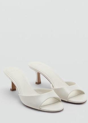 Мюлі манго kitten heel оригінал mango