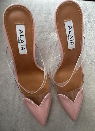 Туфлі лодочки на шпильці рожеві alaia