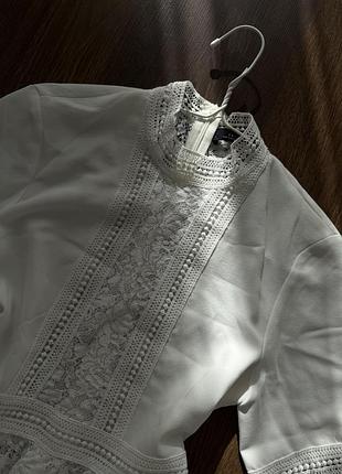 Белая женская блузка zara с кружевом, xs 2
