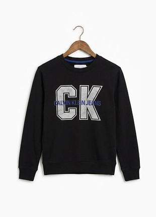 Світшот calvin klein s-m оригінал 9.5/10