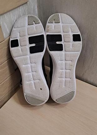 Кроссовки reebok 9