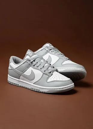 Оригинальный кроссовки nike low dunk. найк лоу данк