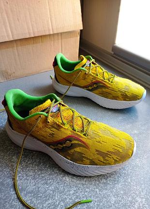 Кросівки saucony kinvara 14 2023