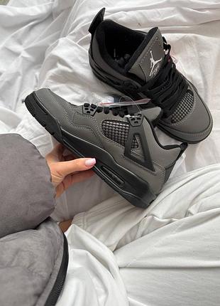 Nike air jordan 4 grey black