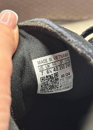 Оригінальні кеди adidas 8