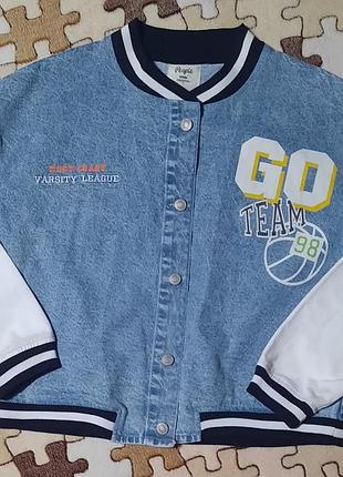 Стильный женский джинсовый бомбер в стиле колледж (varsity jacket)