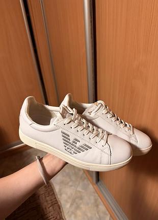 Білі кеди armani