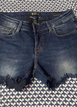 Жіночі джинсові шорти guess р s