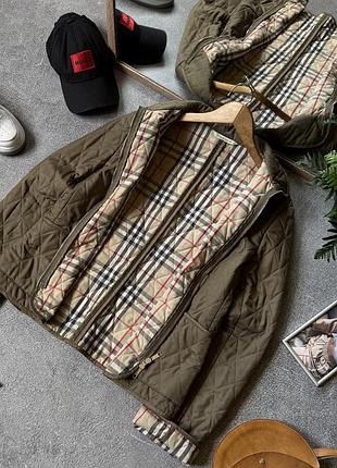 Стьобана куртка burberry оригінал бербері жакет з клітинкою розмір м