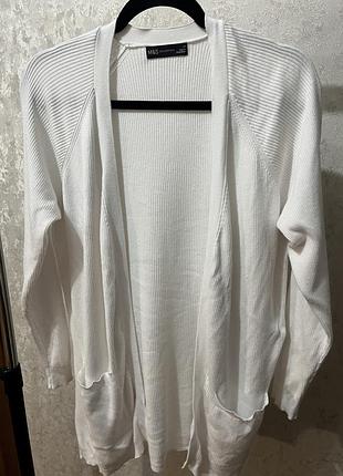 Білий трикотажний кардиган marks & spencer