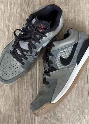 Мужские кроссовки nike air, на шнуровке, состояние на фото размер 44