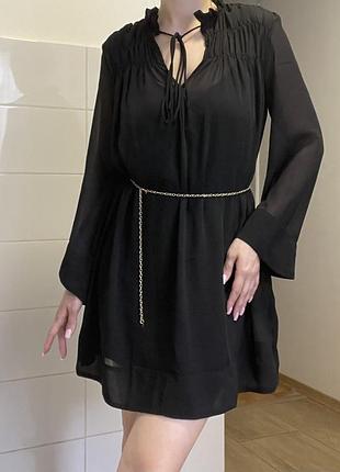 Чорна вільна сукня від h&m