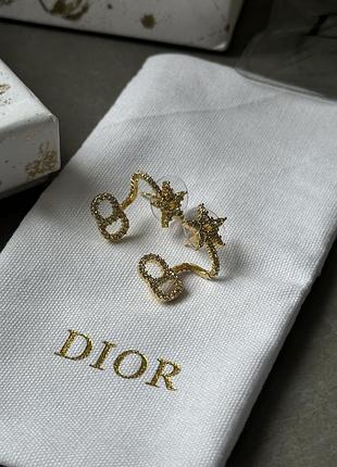 Серьги clair d lune earrings диор gold-finish metal/white crystals