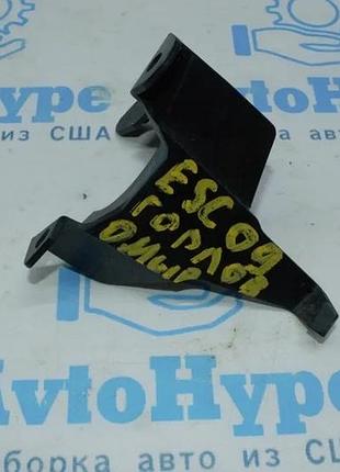 Крепление горловины бачка омывателя ford escape mk3 13-19