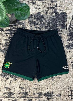 Футбольні шорти umbro jamaica