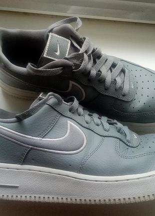 Чоловічі шкіряні кросівки nike air force 1 (оригінал)