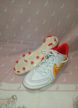 Бутси nike tiempo.                .