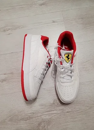 Оригинальный кроссовки puma ferrari scuderia новые оригинал