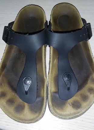 Birkenstock - шкіряні чорні шльопанці  35 р. (22,5 см)