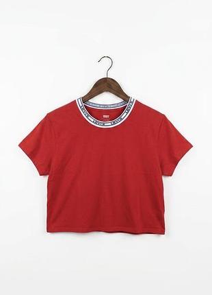 Футболка levi’s коротка s червона