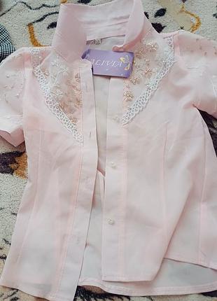 Продам шкільні блузи