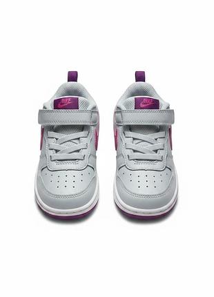 Детские кроссовки бренда nike