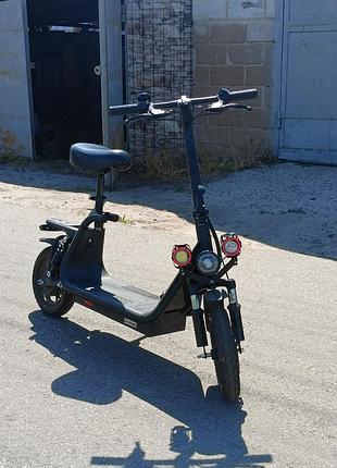 Електросамокат evobike з багажником та корзиною