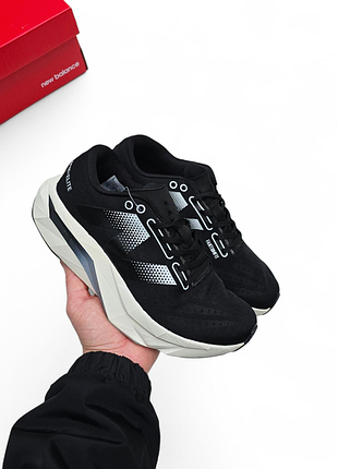 Кроссовки женские и мужские new balance