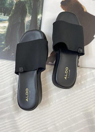 Шльопанці aldo 36