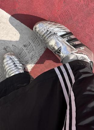 Кросівки adidas taekwondo metallic silver сріблясті металеві 36,5